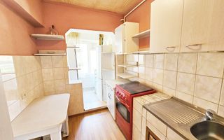 Garsoniera mobilata, utilata, 30 mp utili, boxa, etaj 2, Cetate - Poză 5