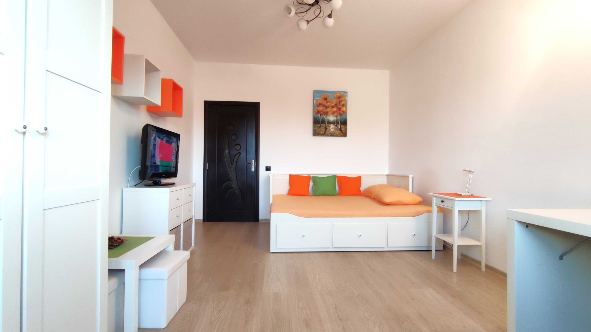 De vanzare Garsoniera Gorjului - Poză 1