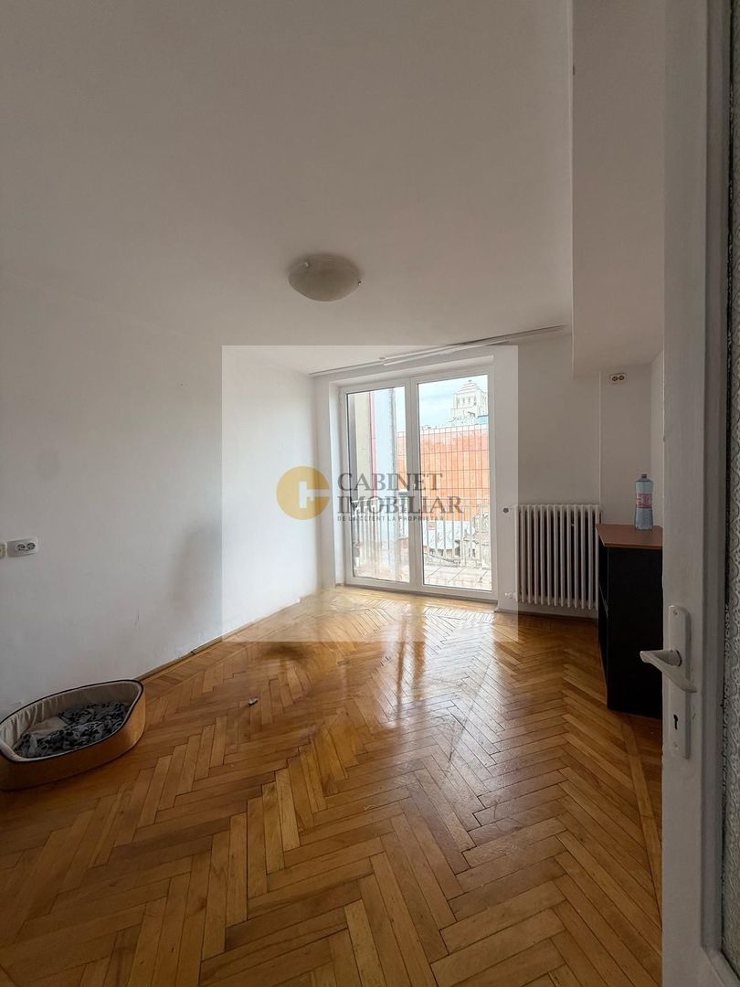 3 camere  | Piata Romana | 2 balcoane deschise - Poză 4