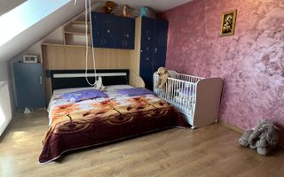 De vanzare- Apartament 3 camere str Luptei - Poză 6