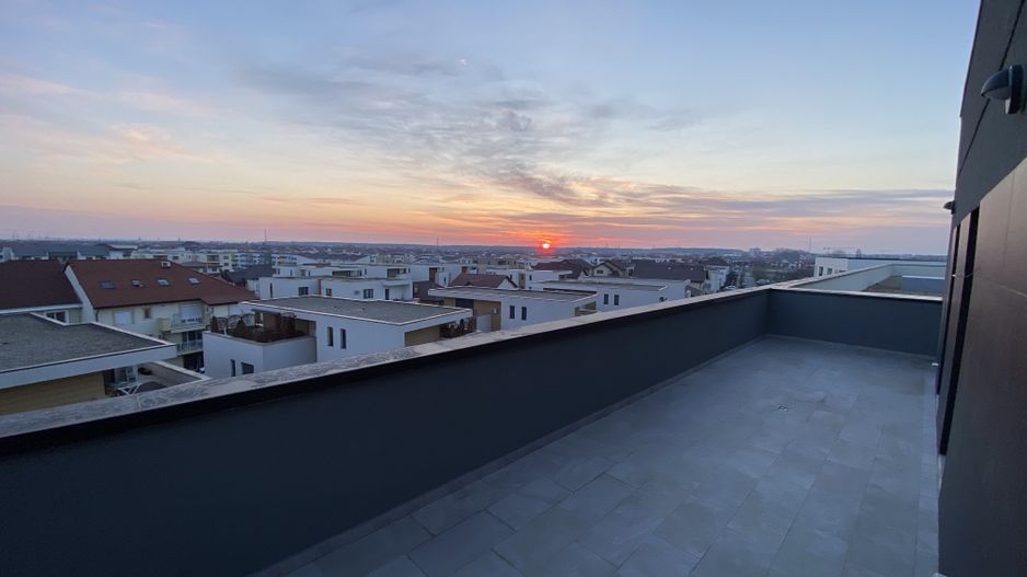 Penthouse Calea Aradului -  terasa 40 mp - Poză 47