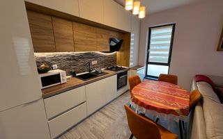 Terasa generoasa. Modern amenajat. - Poză 3