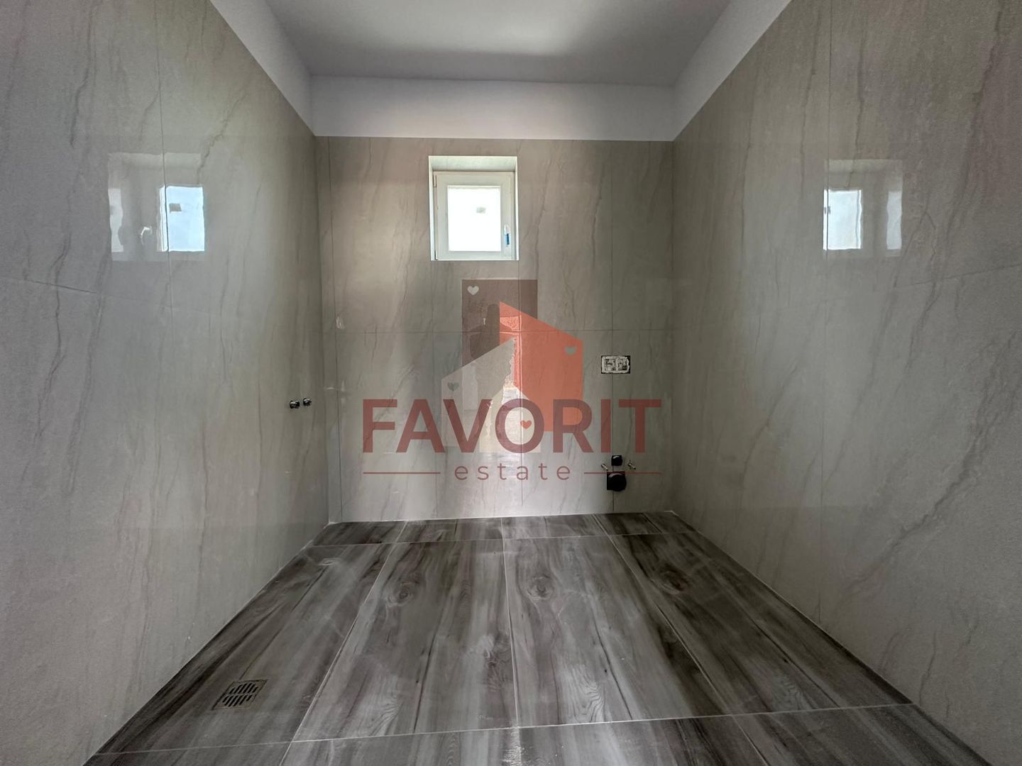 Casă individuală | Parter | Toate utilitatile | Finisaje premium | Curte | Pod - Poză 8