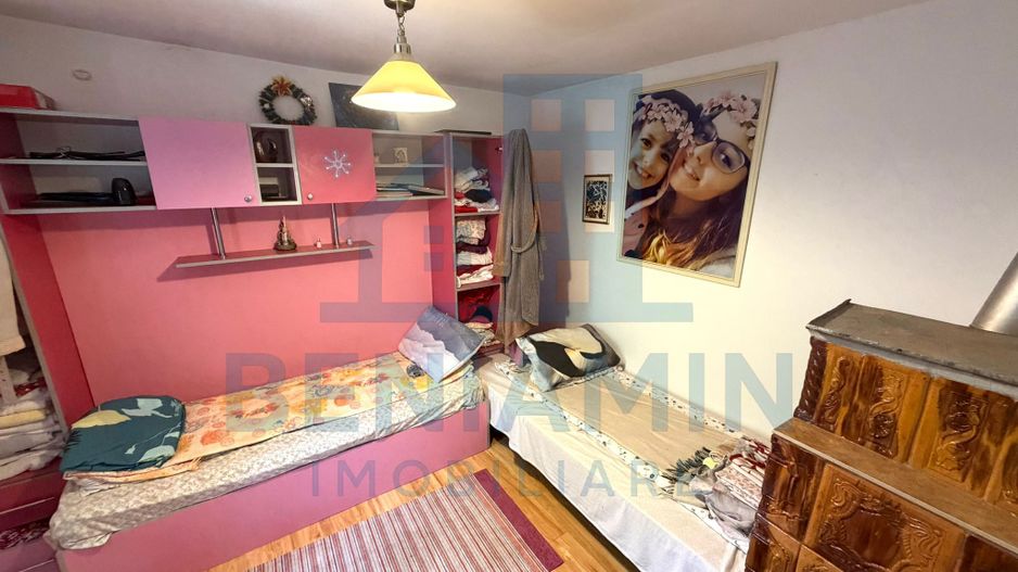 Casa pe parter in cartierul Romanesti - Poză 4