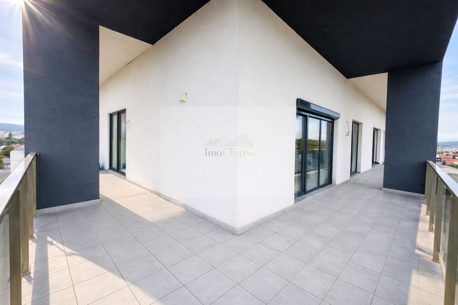 Vanzare penthouse 4 camere, terasa 38 mp, 2 parcari, Iris- Zona Rivus - Poză 12