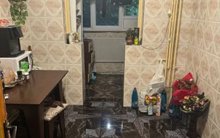 Apartament decomandat 3 camere Dristor - Poză 5