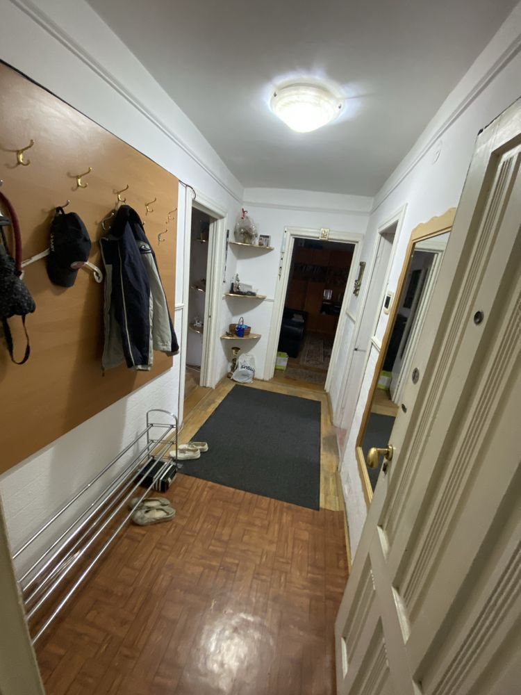 Vând apartament 4 camere – Focșani, VN-LICEUL PEDAGOGIC - Poză 1