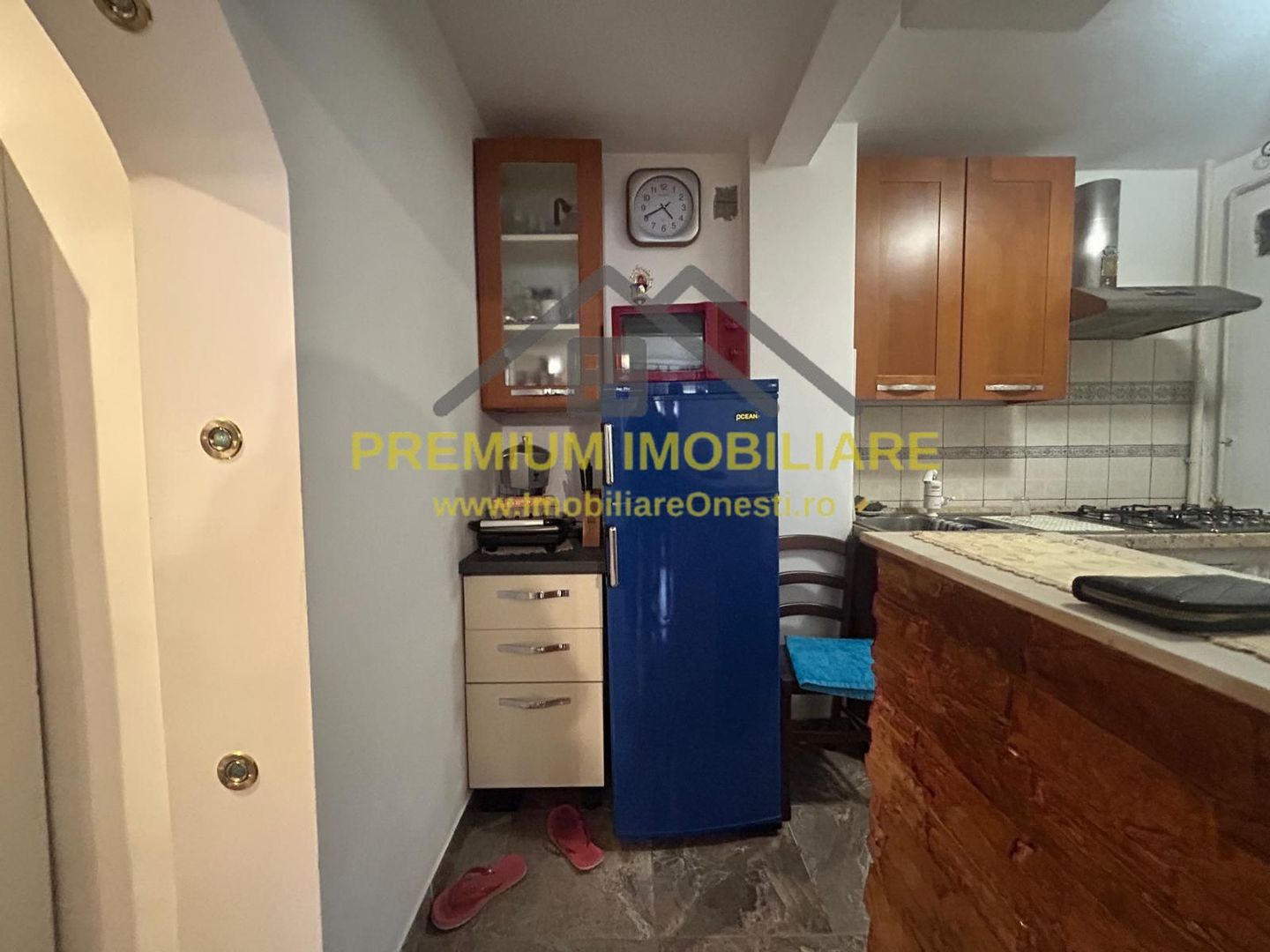 Apartament 3 camere semidecomandat – 77 mp – Etaj 2/10 – Zona de Sus, - Poză 12