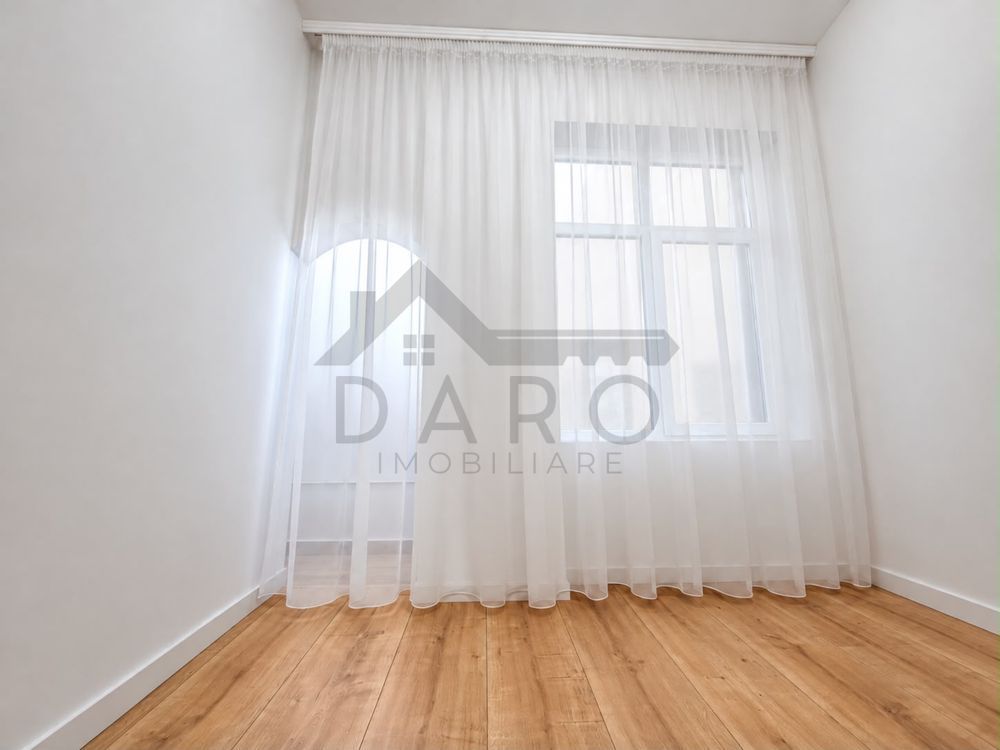 Apartament  complet renovată în inima orașului Târgu Mureș, Piața Trandafirilor - Poză 4