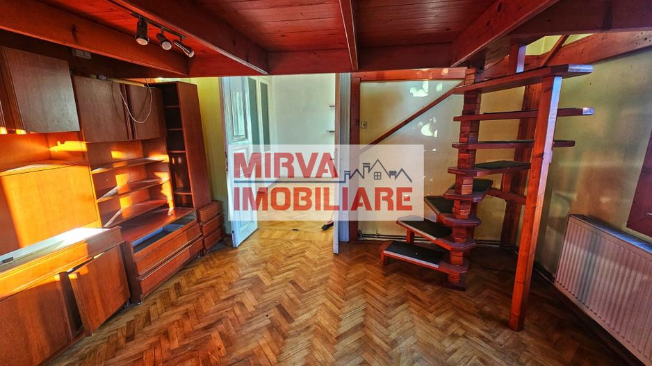 Casă cu arhitectură interbelică, 5 camere, teren 409 mp – Central - Poză 19