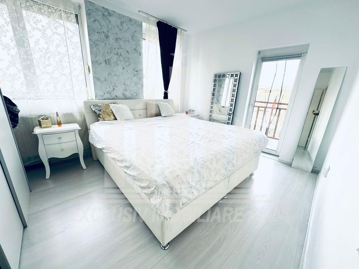 Apartament 2 camere cu scara interioara, Tolstoi! - Poză 3