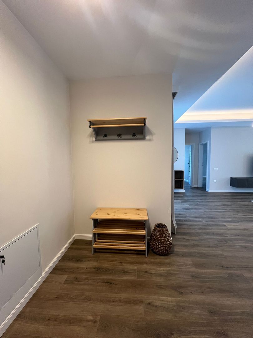Apartament 3 camere, modern, suprafata generoasa - Poză 22