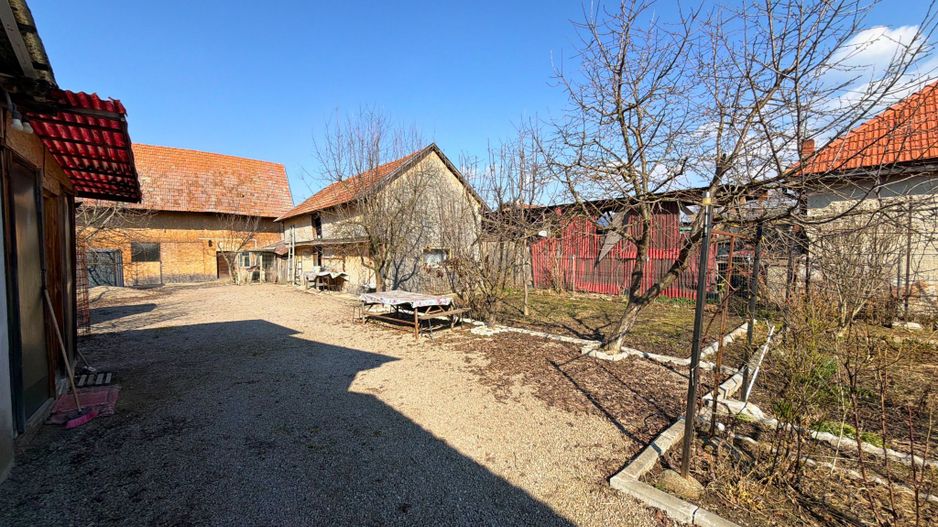 Casă 4 camere 94 mp + teren 1.527 mp Pachia jud. Covasna - Poză 11