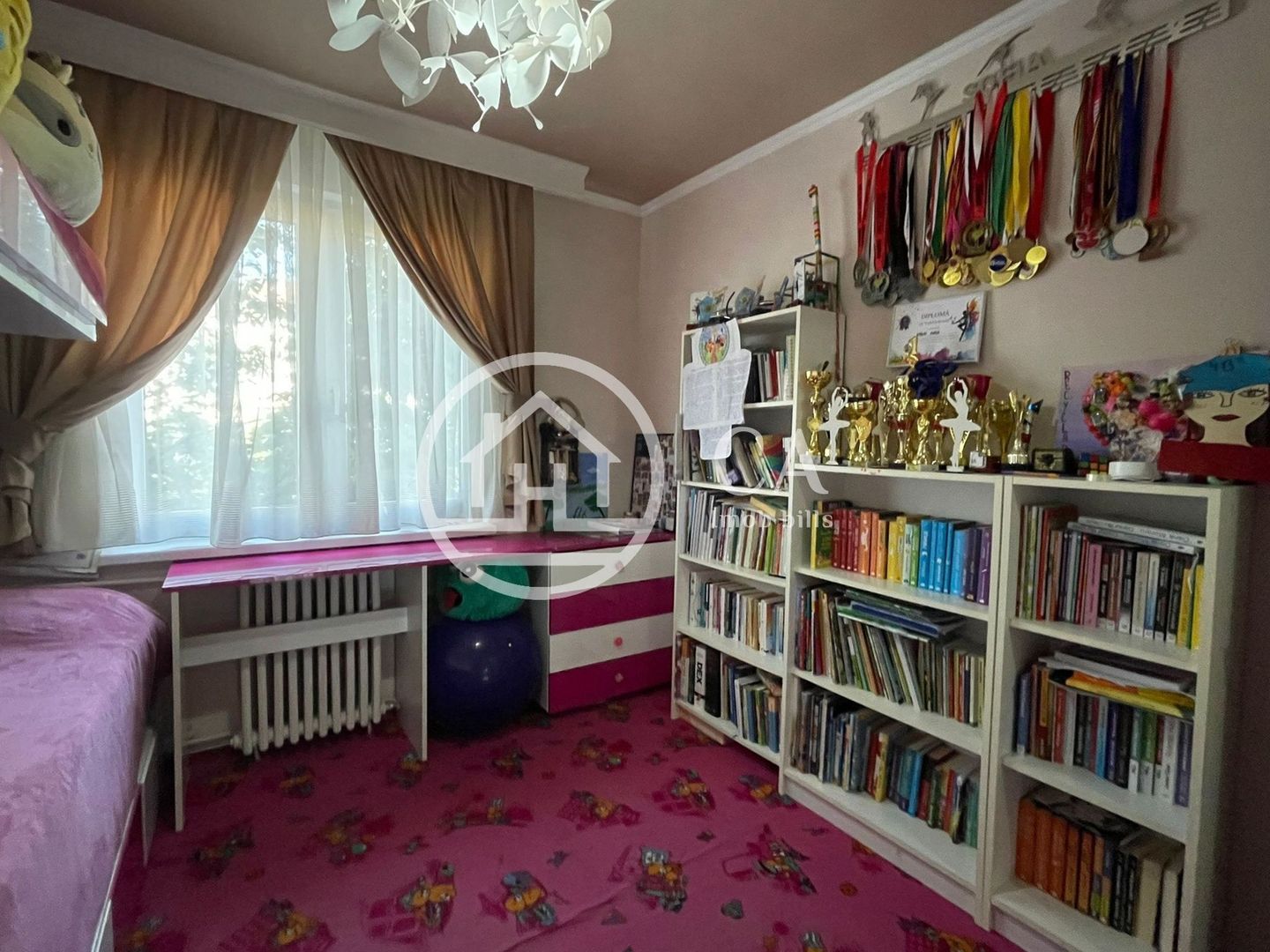 Apartament cu 3 camera de vanzare in zona Dacia, Oradea - Poză 2