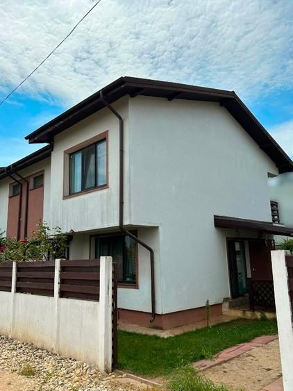 Casa de vanzare, semimobilat, pod, loc parcare curte - Chiajna - Poză 13