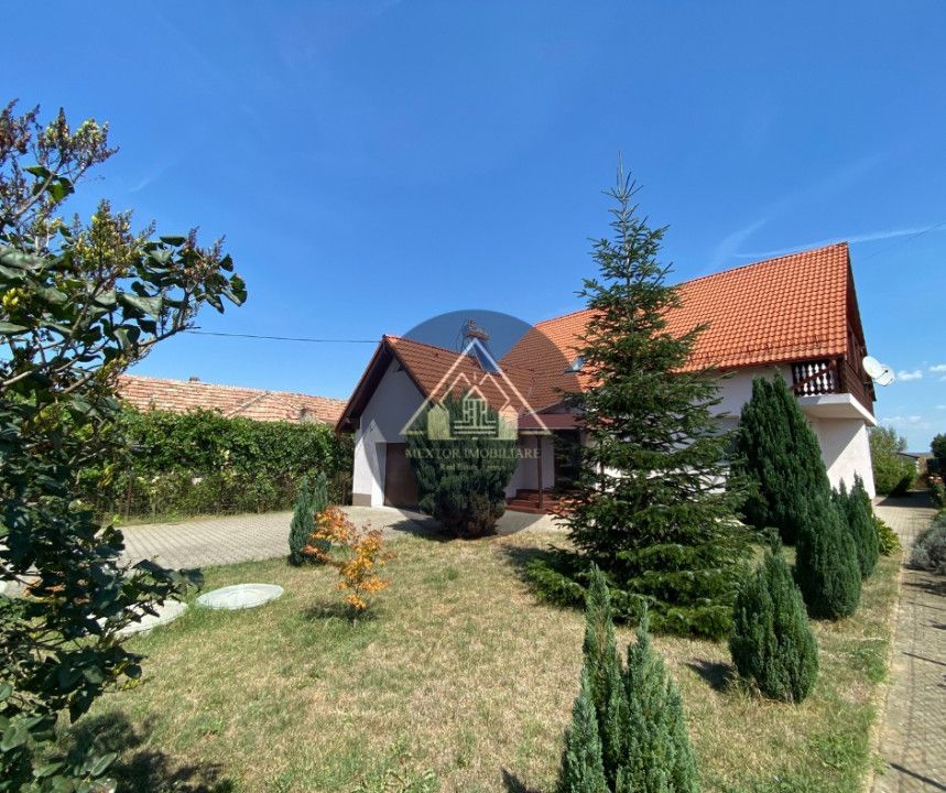 Casă mare și modernă - Poză 5