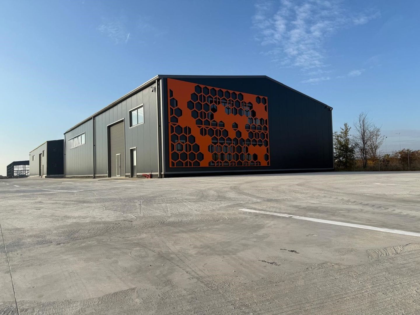 HALE METALICE I ACCES DIRECT IN CENTURA I CHITILA - Poză 2