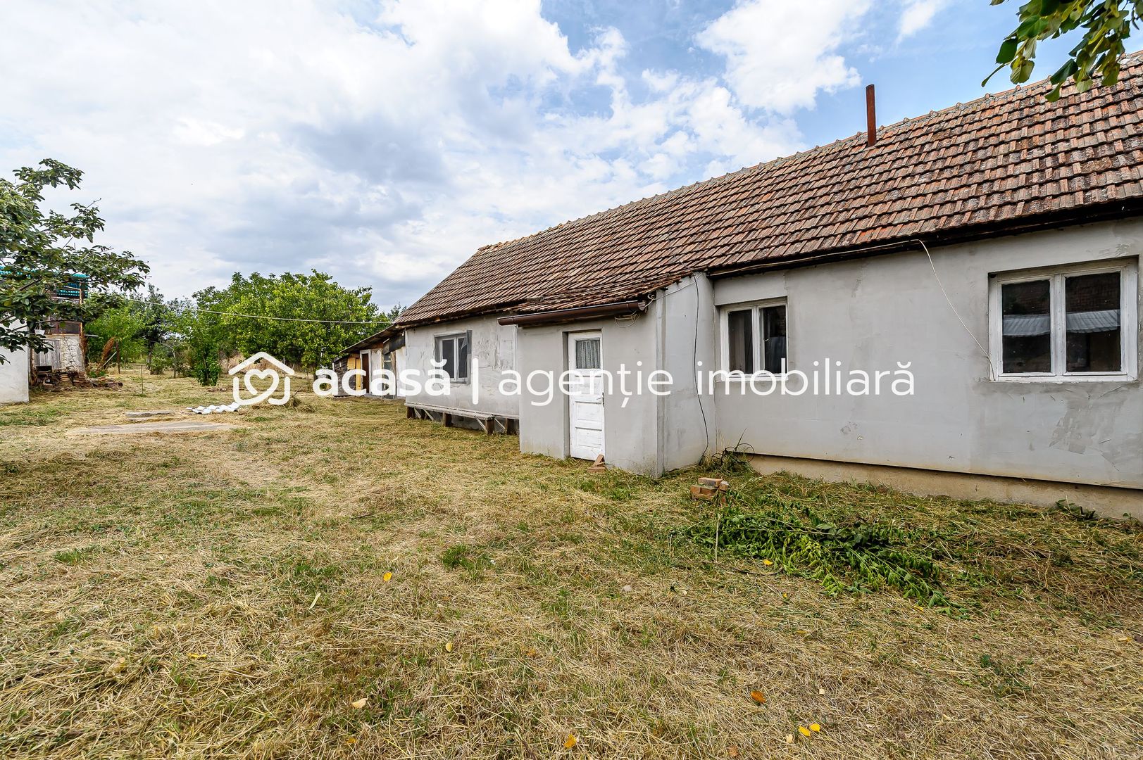 REZERVAT Casa din caramida cu teren generos in Felnac - Poză 2