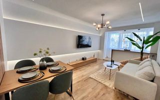 Vânzare, apartament cu 3 camere în zona Drumul Taberei - Poză 1