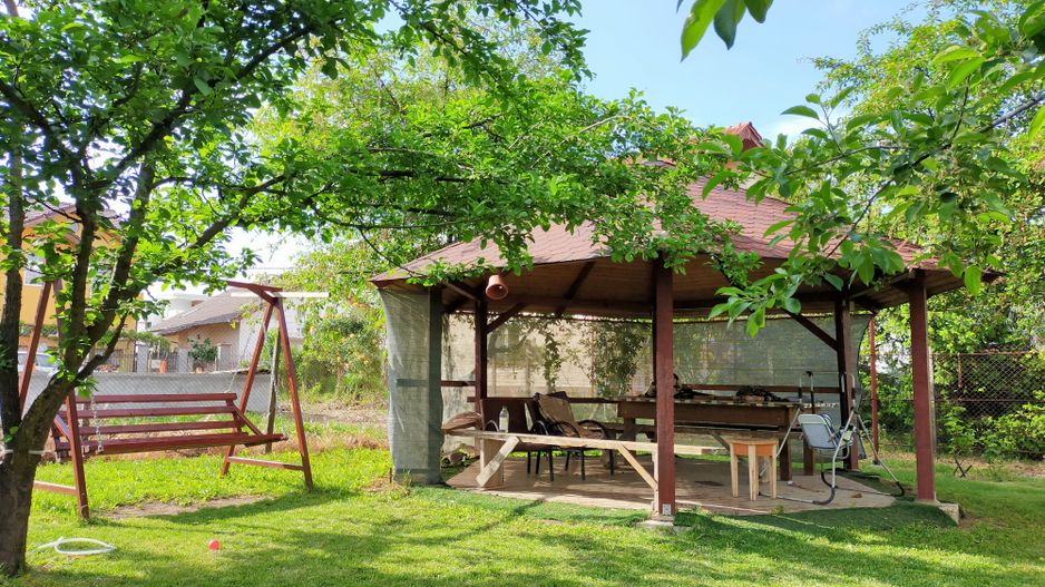 Casa cu 3 apartamente în Dumbravita aproape de pădure - Poză 20