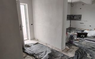Casa 4 camere Crevedia - Poză 5