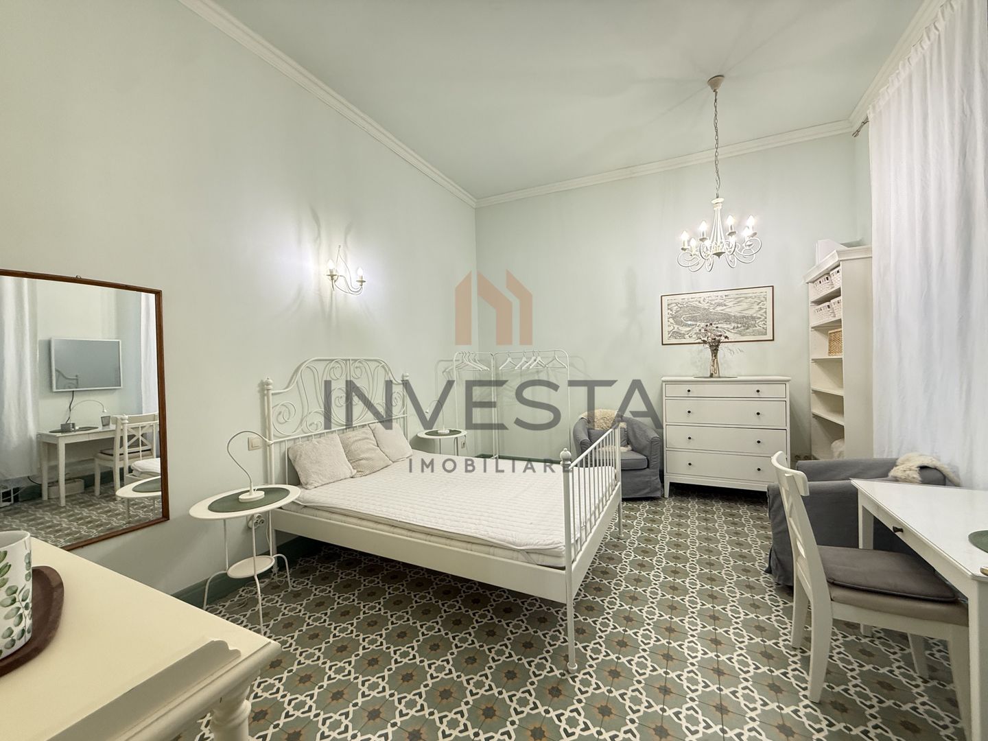 Apartament 2 camere decomandate,  finisat la cheie!  In Piata Unirii! - Poză 1