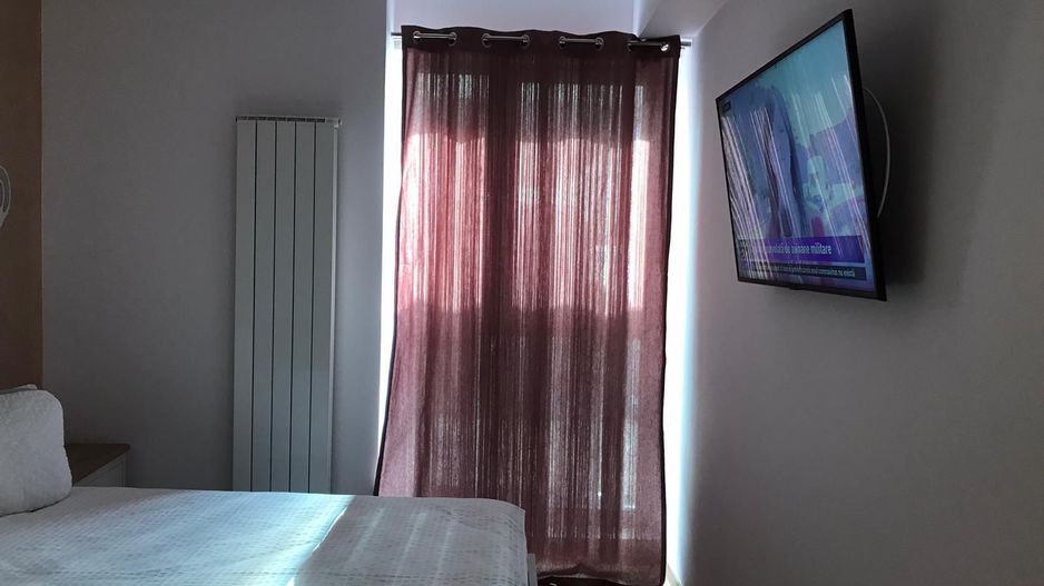 Apartament 3 camere in Mamaia zona Butoaie - Termen Lung - Poză 6