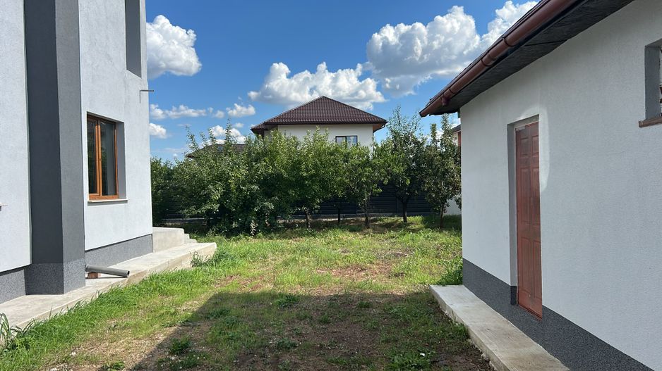 Vanzare Casă / Vilă 5 camere Saftica Primarie - Poză 5