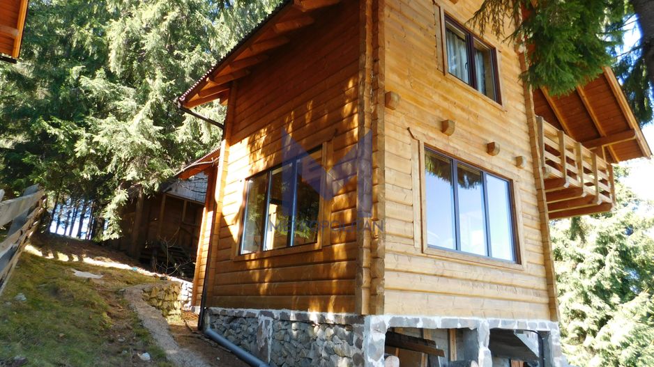 Casă de vacanta de vanzare, in Marisel, langa Cabana Motilor - Poză 4