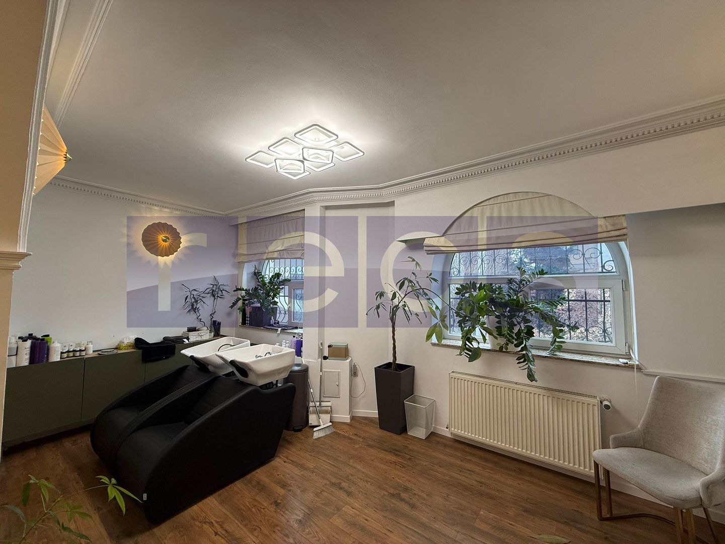 INCHIRIERE SPATIU SALON  DE LUX IN VILA | DOROBANTI | MOBILAT-UTILAT - Poză 7