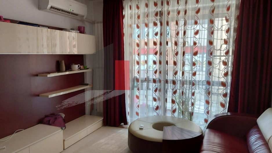 Inchiriere apartament 3 camere in complex Apusului Residence - Poză 2
