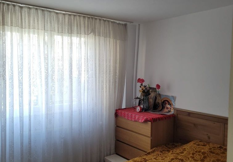 De vânzare: apartament 2 camere-Râul Doamnei-metrou-Drumul Taberei - Poză 4