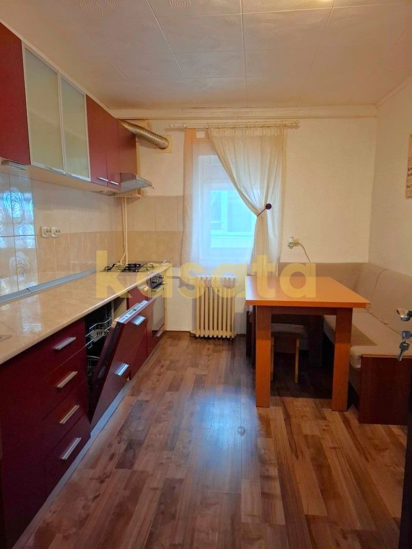 Apartament 3 camere Crângași, aproape de metrou, 2 bai, 70 mp - Poză 4