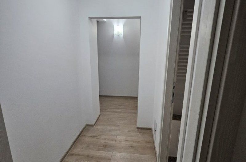 Apartament 2 camere semi-central/ Alba Iulia rond - Poză 11