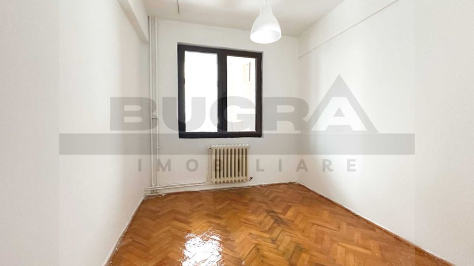 Apartament 3 camere, etaj intermediar, zona P-ta Hermes - Poză 1