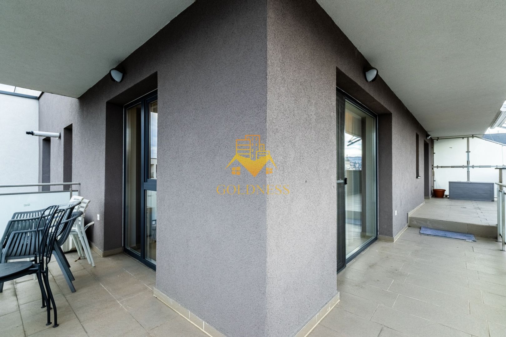 2 camere, modern,garaj, bloc nou, Scala zona Centrala, Bosch, Ntt Data - Poză 8