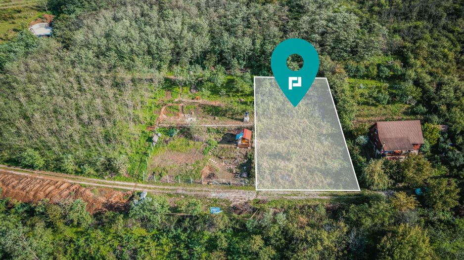 Teren de 1150 mp în Miniș - Poză 1