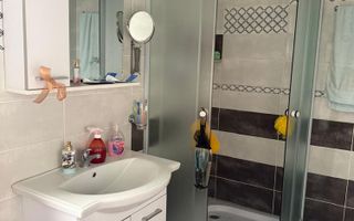 Casă 4 camere, Valea Lupului, Str. Neagoe Basarab, construcție 2014, P+E+pod, teren 213 mp, 105 mp utili + 11 mp terasă + 4 mp balcon - Poză 8