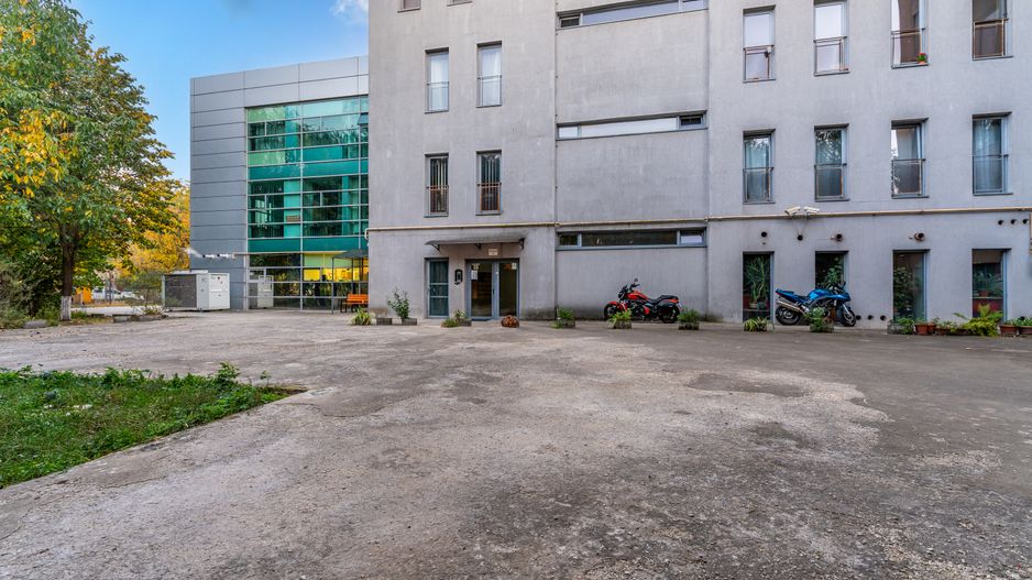2 cam, 55mp, la cheie, et 1, Rivus, comision 0 - Poză 9