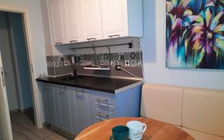 De inchiriat. Apartament 3 camere Parcul Circului cu vedere la parc - Poză 4