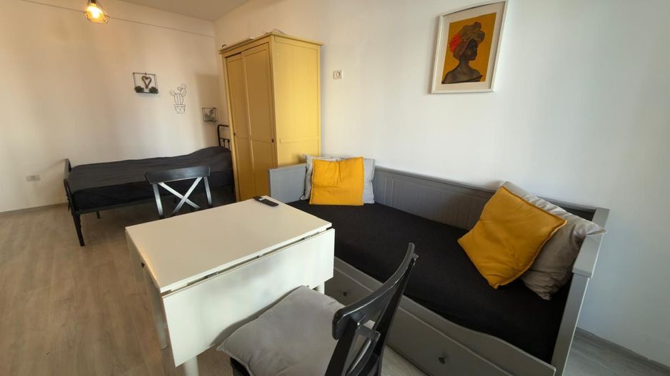 Garsoniera 33,30 mp - la 150 metri de plaja - Mamaia Nord - Poză 2