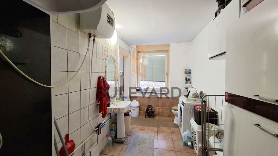 Apartament in Piata CIpariu + parcare in curte! - Poză 8