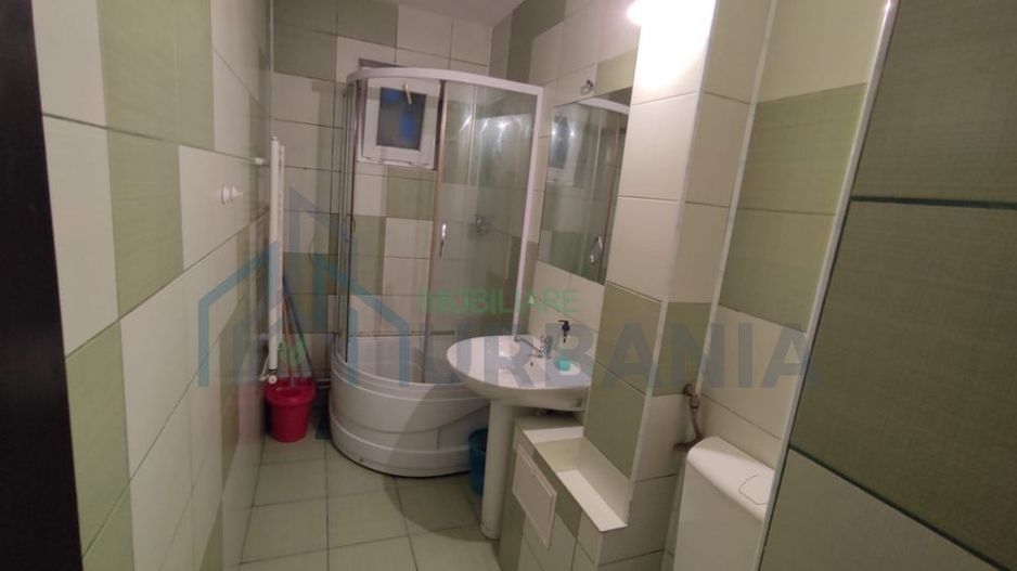 Inchiriez apartament cu 2 camere decomandat - Poză 5