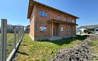 Duplex cu 4 camere de vanzare - Mosnita Noua. Zona Excelenta. - Poză 6