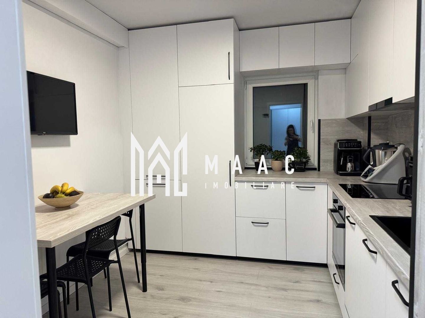 Apartament cu 3 camere pe bulevardul Mihai Viteazu, Sibiu - Poză 6