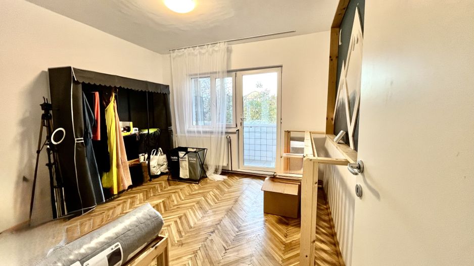 Apartament 3 camere, 2 bai, etajul 1,  in  zona Aradului - Piața Verde - Poză 10