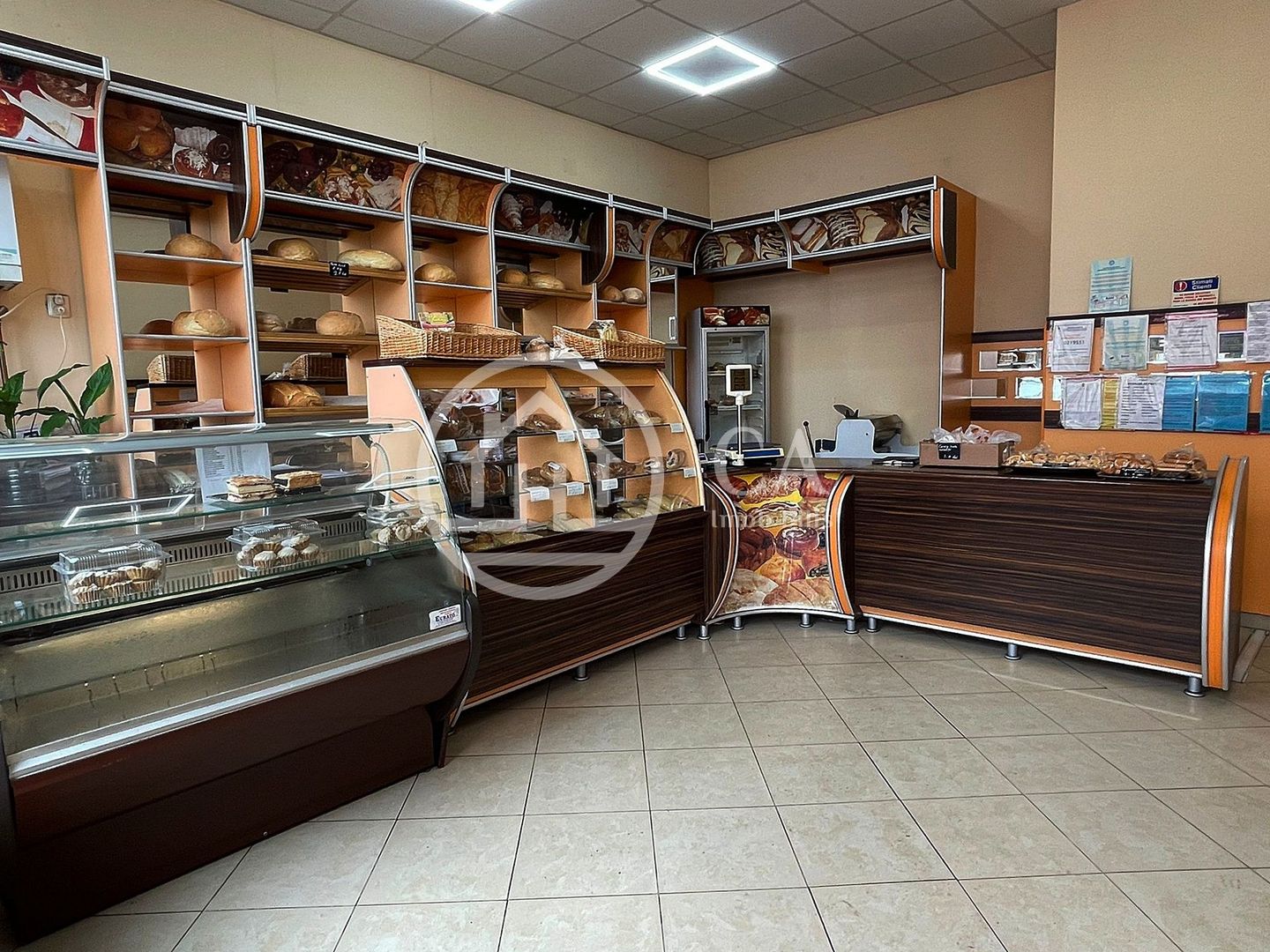 Spatiu comercial de inchiriat in zona Decebal, Oradea - Poză 3