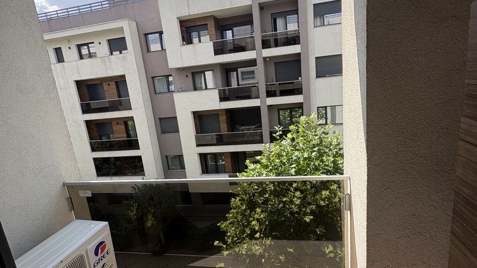 Apartament de închiriat - Poză 10