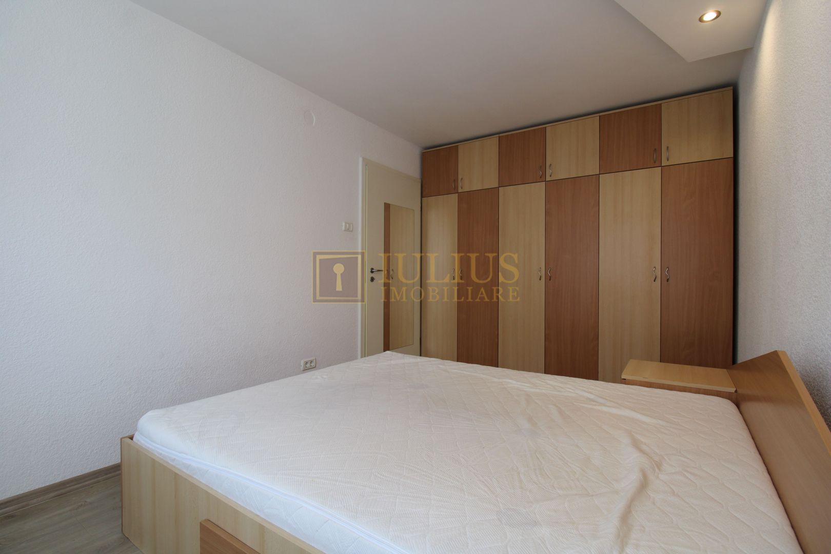 Peste drum de Iulius Mall/Town; centrala proprie, modern amenajat. - Poză 6