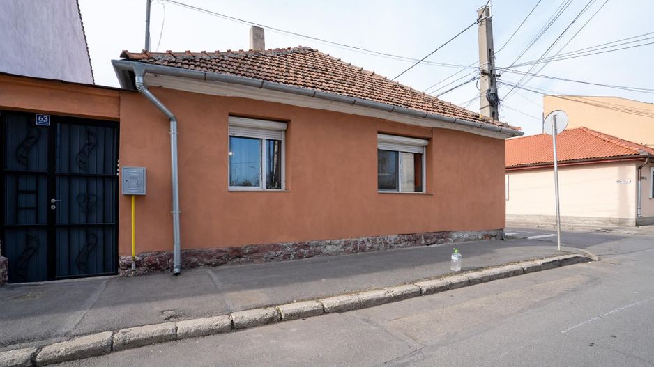 Casa 2 camere Cantemir - Poză 1